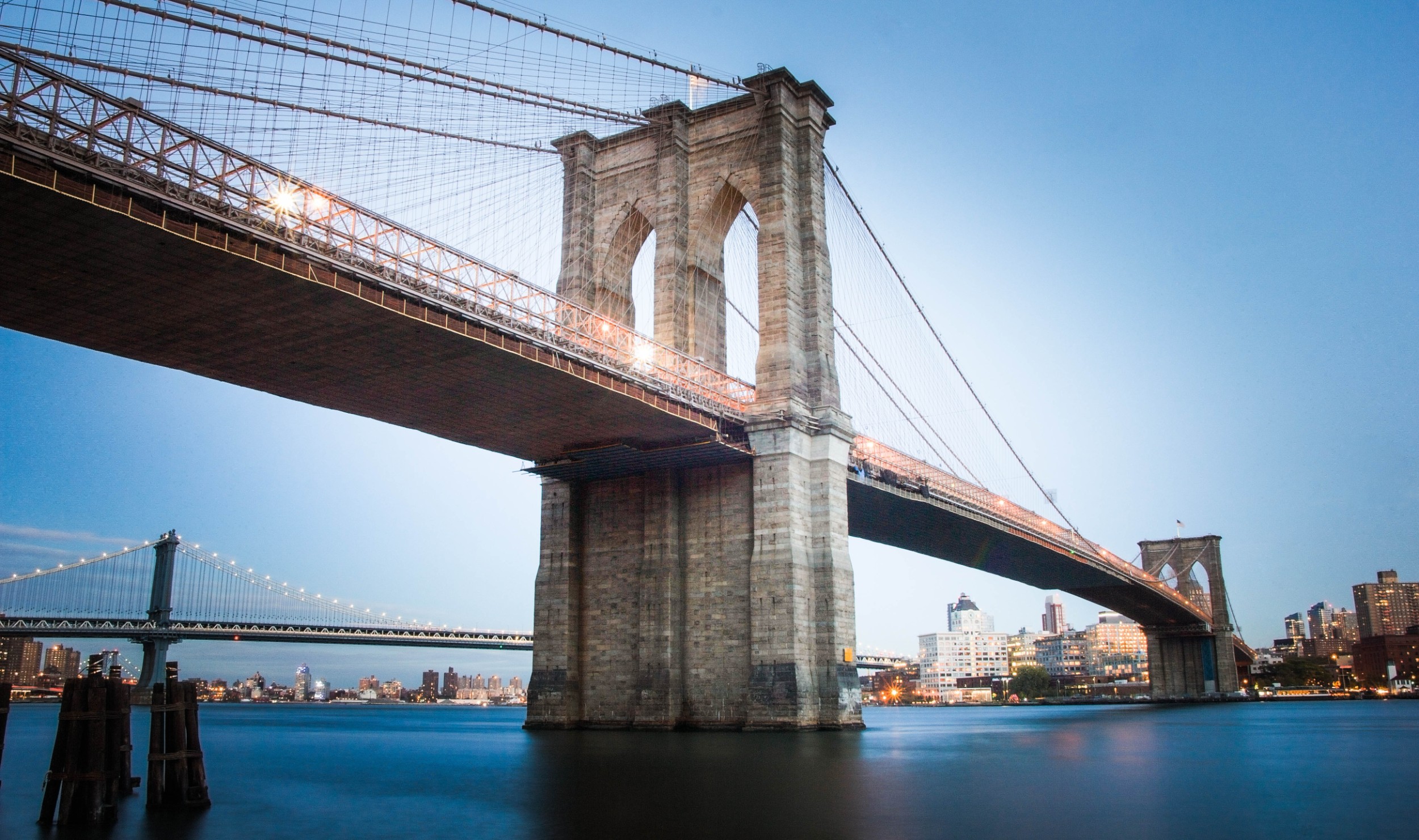 Le Pont de Brooklyn : symbole éternel de New York